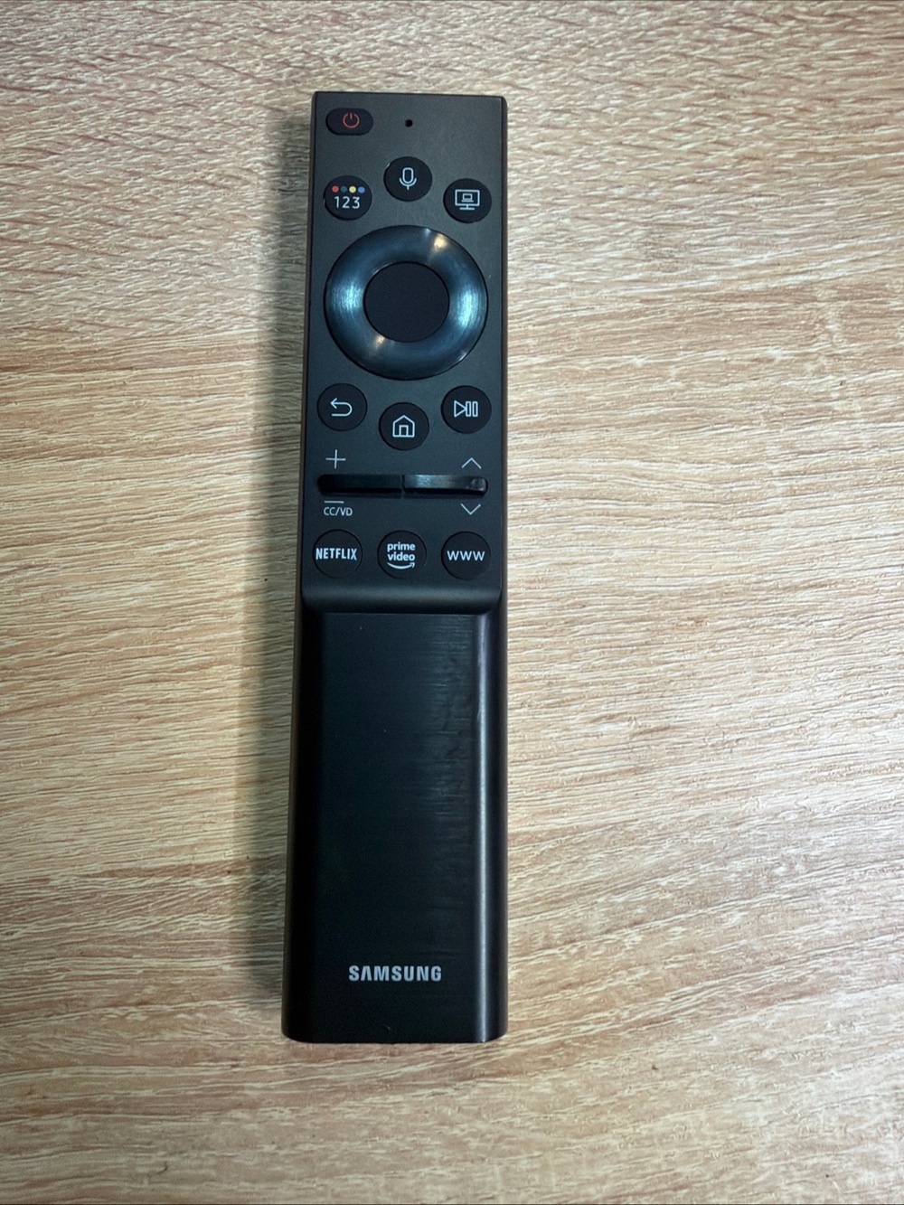 Original BN59-01357A Samsung Rechargeable Solar Cell QLED Voice Remote Control